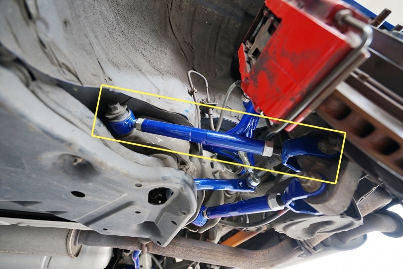 hardrace rear traction rods – nissan 350z