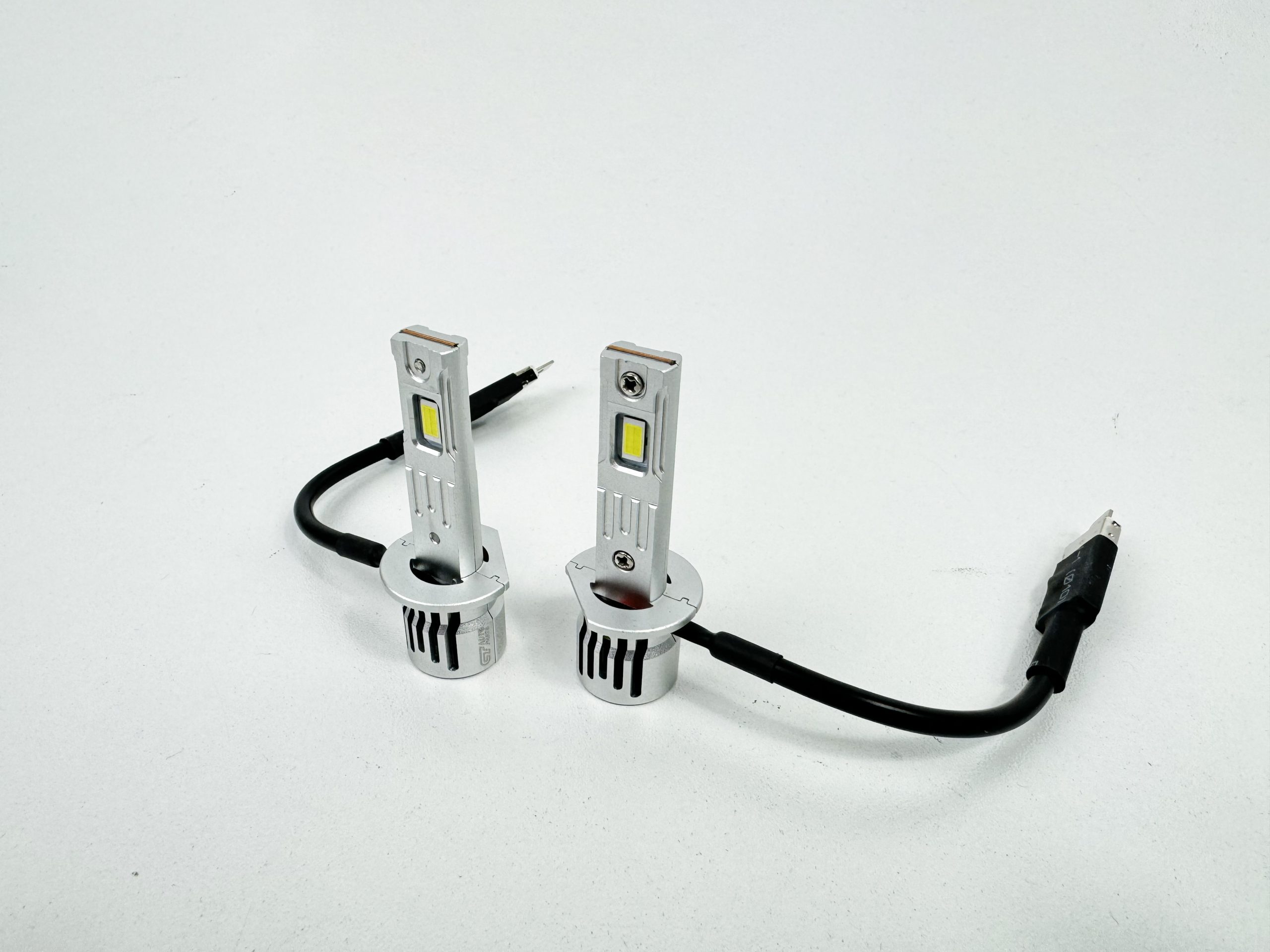 “icon” 2x h1 led bulb conversion kit 6000lm 6500k