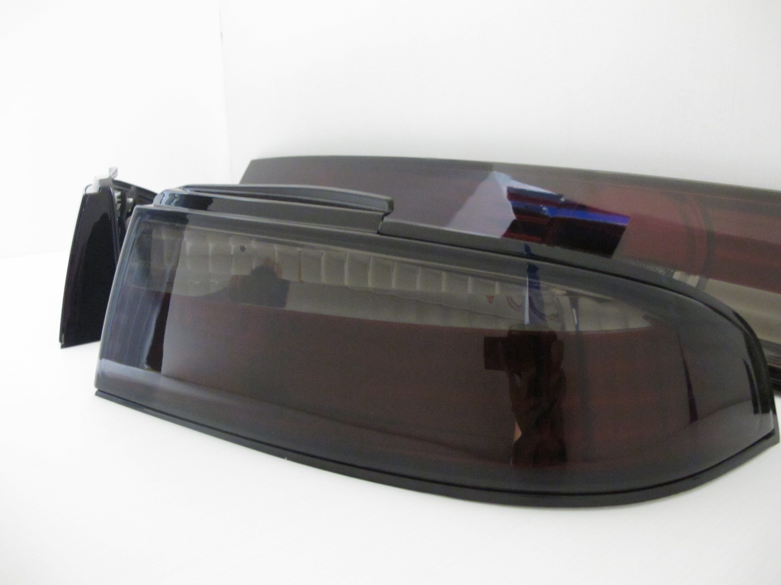 jdm smoke red taillights & garnish for 93 98 nissan silvia s14 200sx tail lights