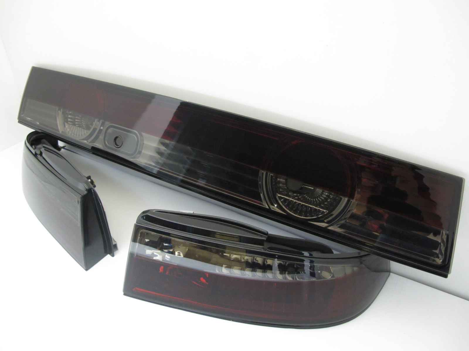 jdm smoke red taillights & garnish for 93 98 nissan silvia s14 200sx tail lights