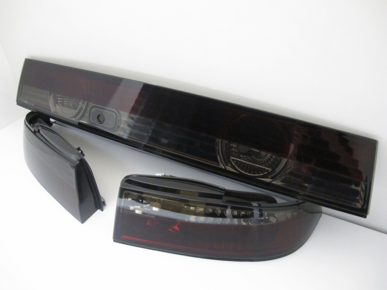 jdm smoke red taillights & garnish for 93 98 nissan silvia s14 200sx tail lights