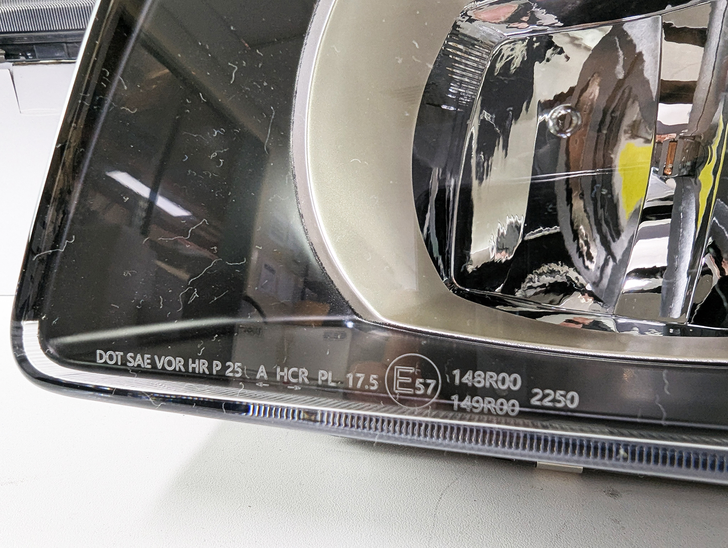 bnr34 gtr r34 oe style headlights for 1998 2001 nissan skyline r34 gtt gtr