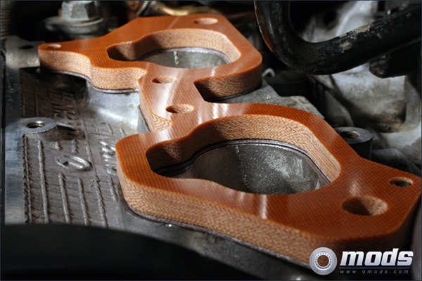 grimmspeed phenolic intake spacer kit – subaru wrx 99 14/sti 99 21/fxt 98 13/lgt 98 09
