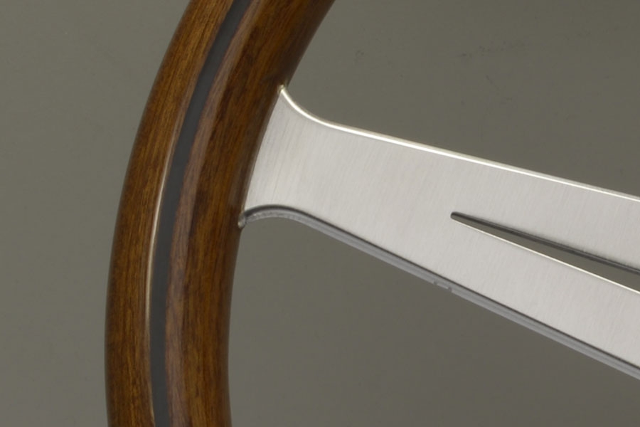 nardi classic steering wheel – 360mm mahogany wood